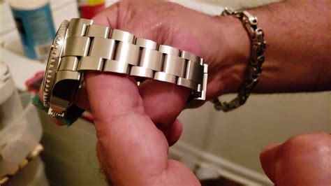 how to remove scratches on rolex bracelet|rolex watch scratches.